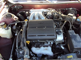1995 TOYOTA CAMRY 4 DOOR SEDAN LE MODEL 3.0L V6 AT FWD COLOR RED Z14632