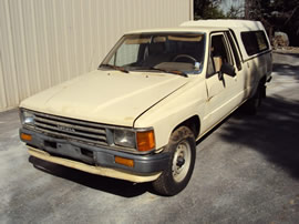 1987 TOYOTA PICK UP TRUCK XTRA CAB DLX MODEL 2.4L CARBURETOR MT 5 SPEED COLOR TAN Z14704