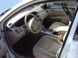 2009 TOYOTA AVALON XL MODEL 4 DOOR SEDAN 3.5L V6 AT FWD COLOR WHITE Z13553