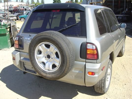 1999,RAV4 SILVER,STK#Z09024