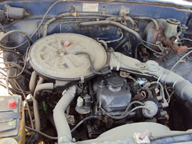 1984 TOYOTA TRUCK REGULAR CAB, 2.4 L ENGINE, MANUAL TRANSMISSION, COLOR-BLUE, STK # T11335