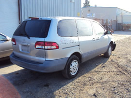 2001 TOYOTA SIENNA CE MODEL 3.0L AT FWD COLOR SILVER STK # Z11216