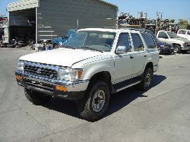 1993 Toyota 4Runner suv 3.0l at 4x4 color white #T08211